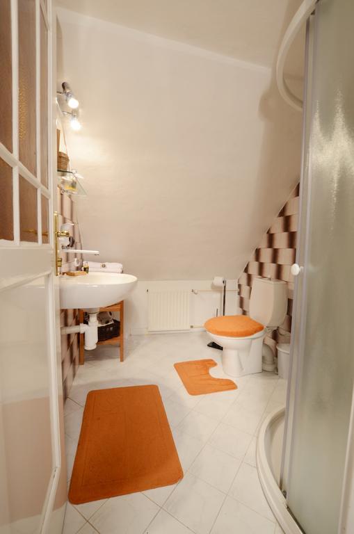 Pension Pod Morskym Okem Karlovice  Buitenkant foto
