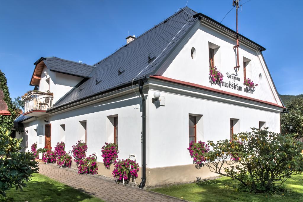 Pension Pod Morskym Okem Karlovice  Buitenkant foto