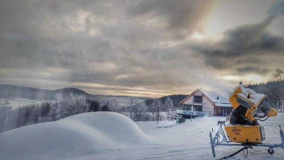 Pension Pod Morskym Okem Karlovice  Buitenkant foto